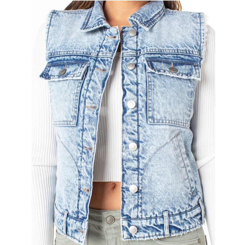 Celebrity pink Shirpa denim vest juniors